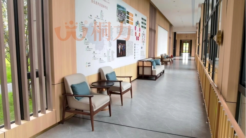 1697244415102467.jpg 连廊.jpg