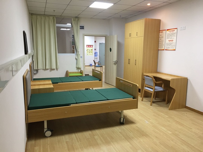1701415745944407.jpg 护理间.jpg
