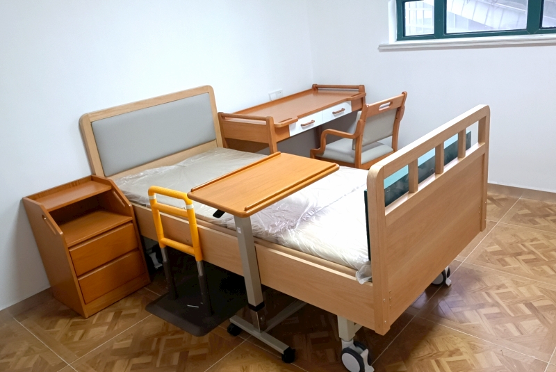 1712137090154108.jpg 房间.jpg